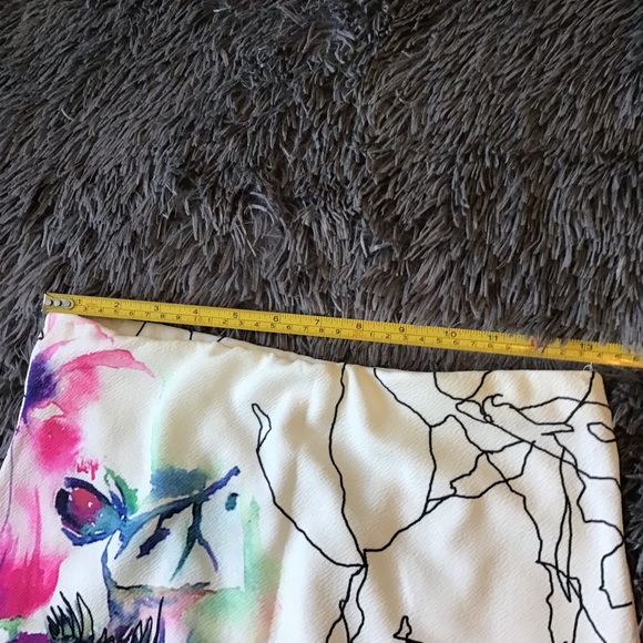 A3 Design Water Colour Floral Skirt Sm EUC - Picture 4 of 5